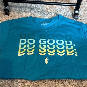 Cotopaxi DO GOOD Repeat Women’s Tee T-Shirt Organic Medium. Very minimal wear.